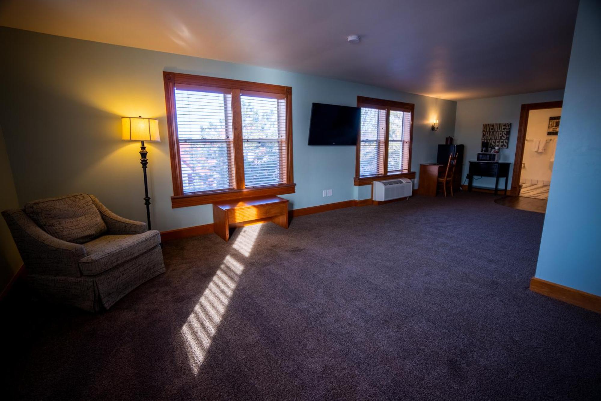 Nuk'S Executive Suites De Pere Extérieur photo